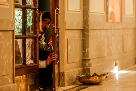 Кадр из фильма Отель Мумбаи: Противостояние