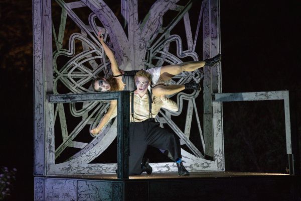 Кадр из фильма Эгон Шиле. Автопортрет