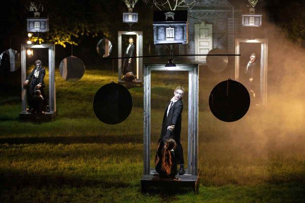 Кадр из фильма Эгон Шиле. Автопортрет