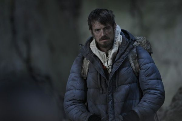 Кадр из фильма Ледяной предел 