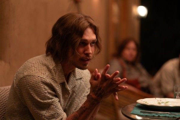 Кадр из фильма Эддингтон 