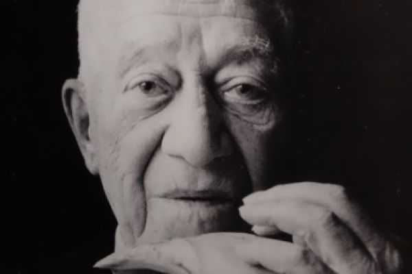 Кадр из фильма Кокошка: Жизнь для искусства  