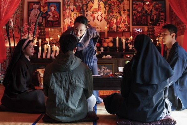 Кадр из фильма Астрал: 13 инкарнаций зла 