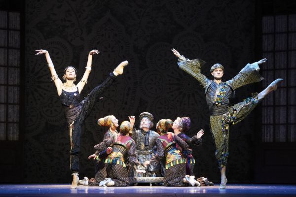 Кадр из фильма Нуреев: Щелкунчик 