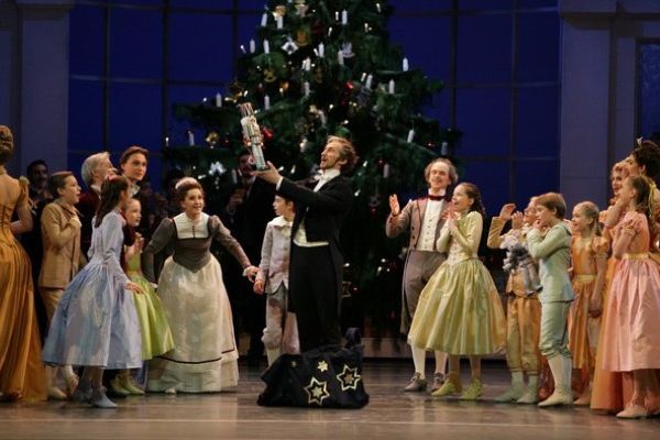 Кадр из фильма Дрезден: Щелкунчик 