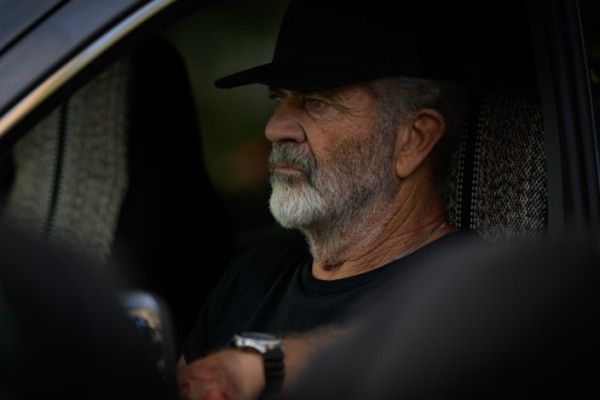 Кадр из фильма Сезон охоты 