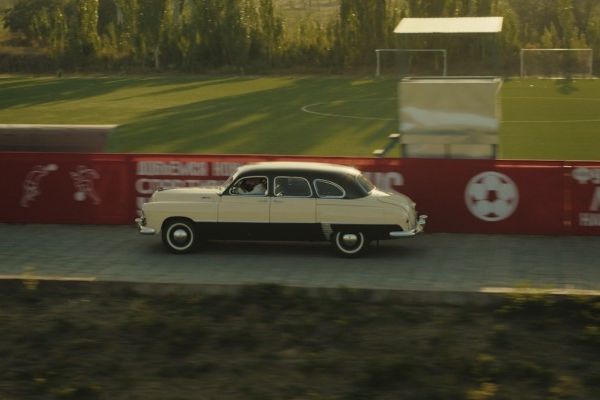 Кадр из фильма Золотой дубль