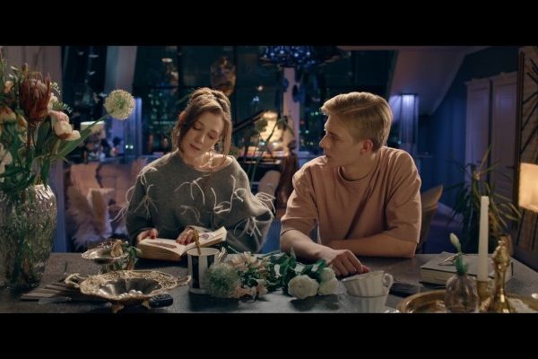 Кадр из фильма Первая