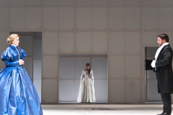 Кадр из фильма Бесы