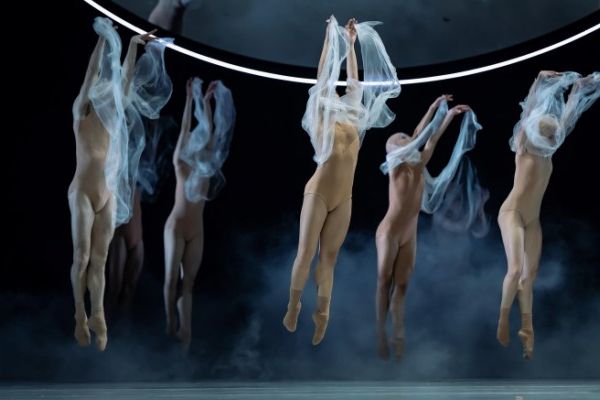 Кадр из фильма Йохан Ингер: Лебединое озеро 