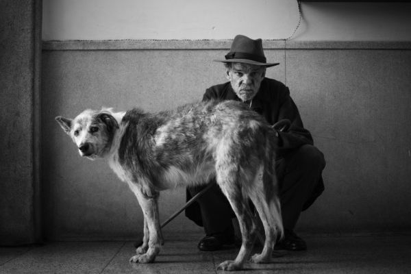 Кадр из фильма Посторонний 