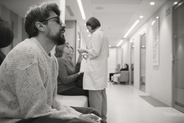 Кадр из фильма Картины дружеских связей