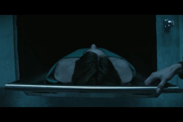 Кадр из фильма Вскрытие демона 