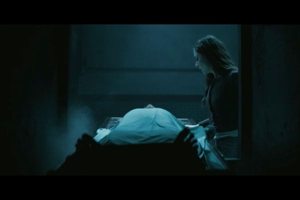 Кадр из фильма Вскрытие демона 