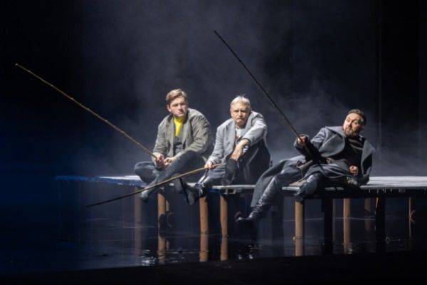 Кадр из фильма Лес