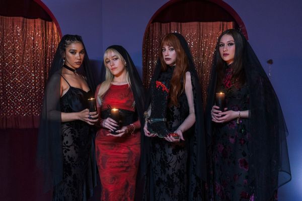 Кадр из фильма Запретный плод