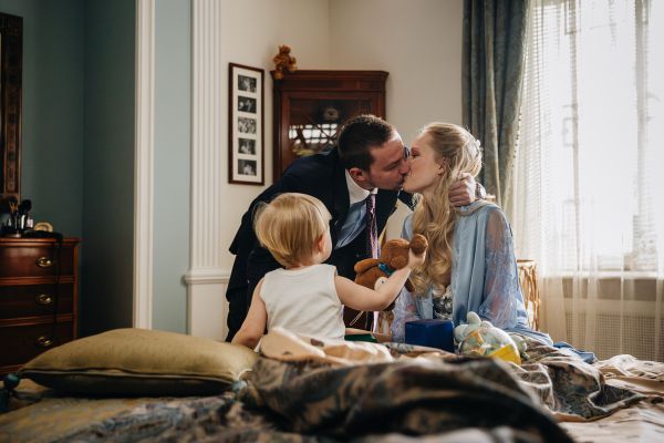 Кадр из фильма Коммерсант