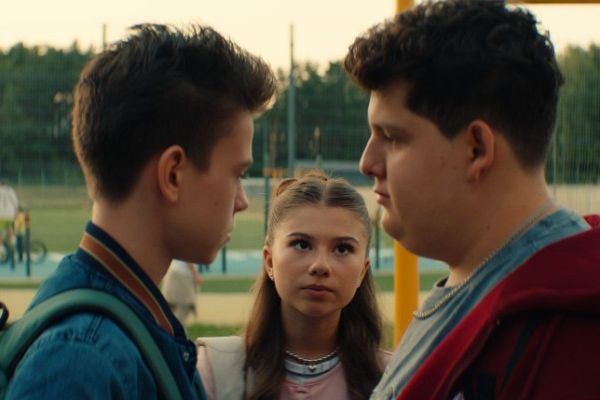 Кадр из фильма Не одна дома 3. Выпускной