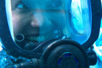 Кадр из фильма Синяя бездна 2