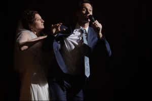 Кадр из фильма Холостяк на свадьбе