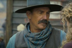 Кадр из фильма Горизонты: Часть 1