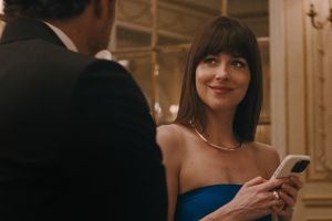 Кадр из фильма Материалистка