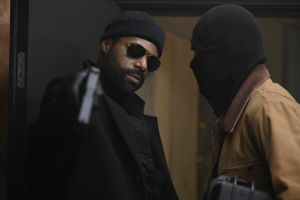 Кадр из фильма Ледяной предел 