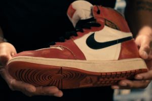 Кадр из фильма Майкл и его «джорданы» (с субтитрами) 