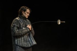 Кадр из фильма Сирано де Бержерак