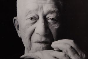 Кадр из фильма Кокошка: Жизнь для искусства  