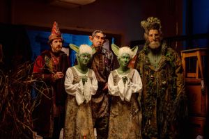 Кадр из фильма Яга на нашу голову