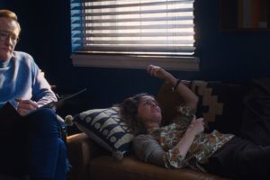 Кадр из фильма Я бы тебя пнула, если бы могла 