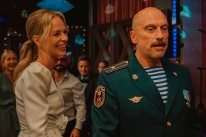 Кадр из фильма Ёлки 12