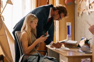 Кадр из фильма Комментируй это