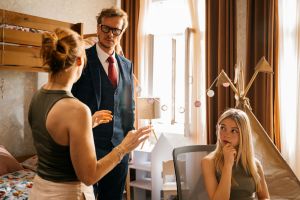 Кадр из фильма Комментируй это