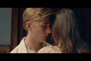 Кадр из фильма Первая