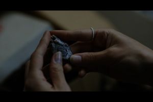 Кадр из фильма Астрал. Амулет зла 