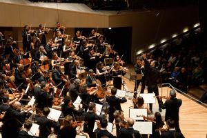 Кадр из фильма Курентзис: Utopia 