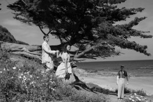 Кадр из фильма Посторонний 