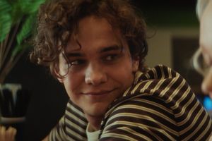 Кадр из фильма Тюльпаны