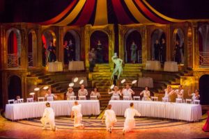 Кадр из фильма Принцесса цирка 